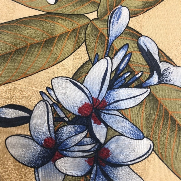 Tango Max Raab 100% Silk Tie - Tan Beige Green White Blue - Hawaiian Island Vibe - Picture 5 of 5